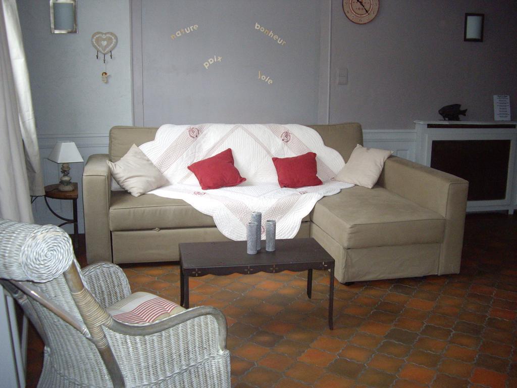 Meuble De Tourisme Le Gilliard Villa Chavanges Room photo